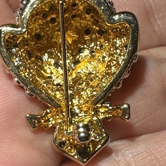 BEAUTIFUL VINTAGE OWL BROOCH - Picture 5 of 7